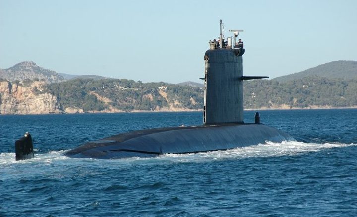 Une réunion inédite de sous-marins français et américain en Écosse